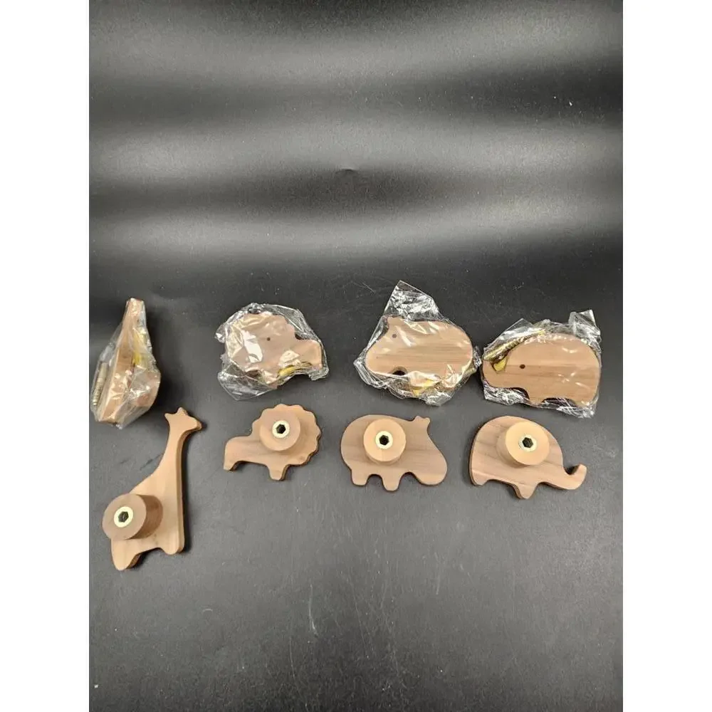 Set of 4 Walnut Animal Wall Hooks Safari Unfinished Eco‑Friendly Nursery Decor